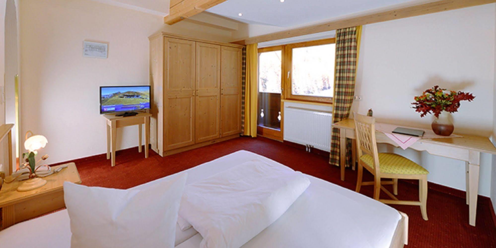 Hotel Neue Post Solden Luaran gambar